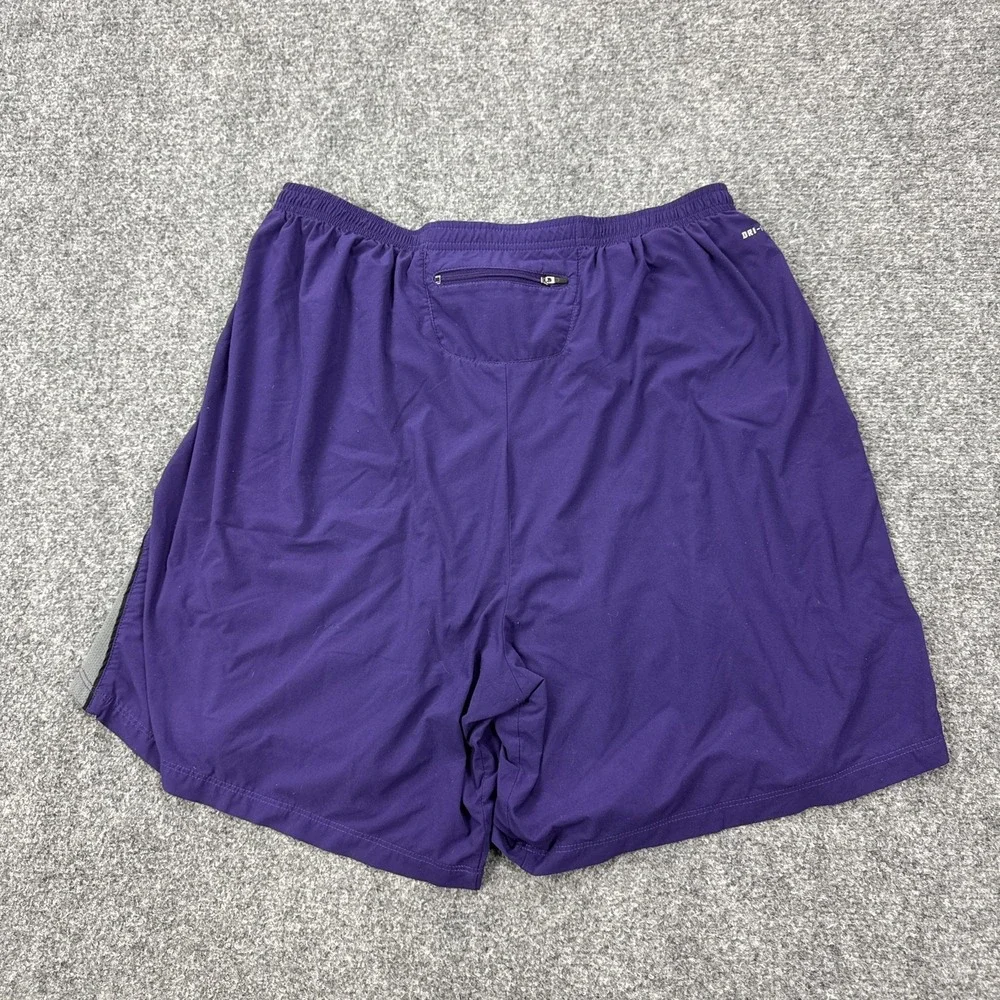 Nike Dri-FIT Running Shorts Mens 2XL Purple Gray 7 Inch Inseam Lined Athletic